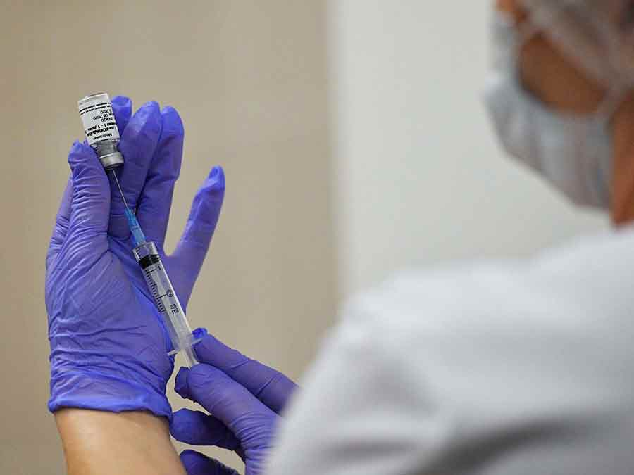 Назван первый в России регион, где ввели обязательную вакцинацию от COVID-19