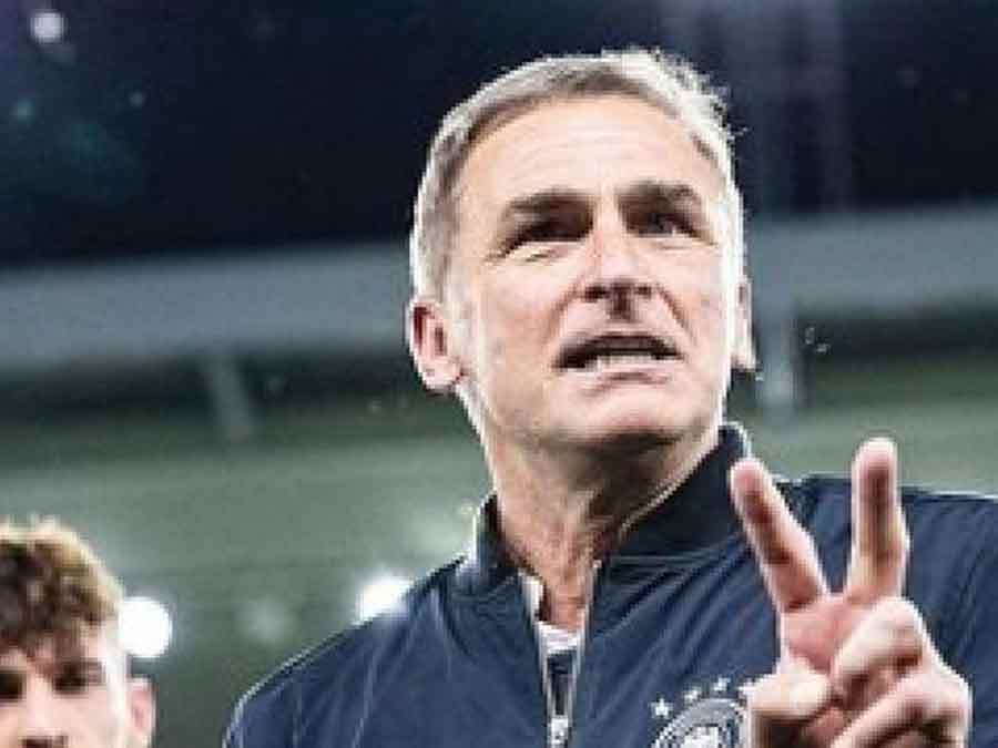 СМИ: РФС подбирает из 3-х претендентов на должность главного тренера сборной России