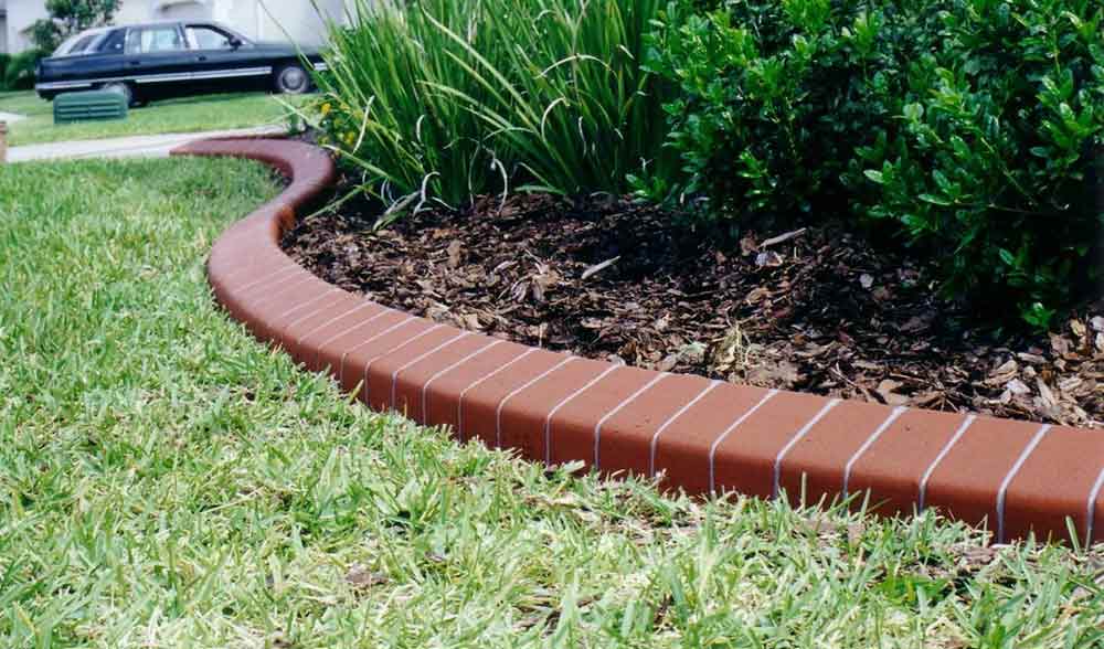 Назначение бордюра для садовых дорожек