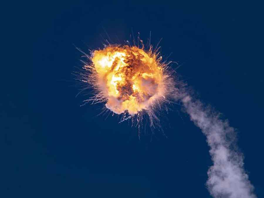 Взрыв в США ракеты Alpha сразу после запуска попал на видео