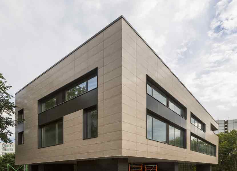 Керамогранит на фасад дома достоинства