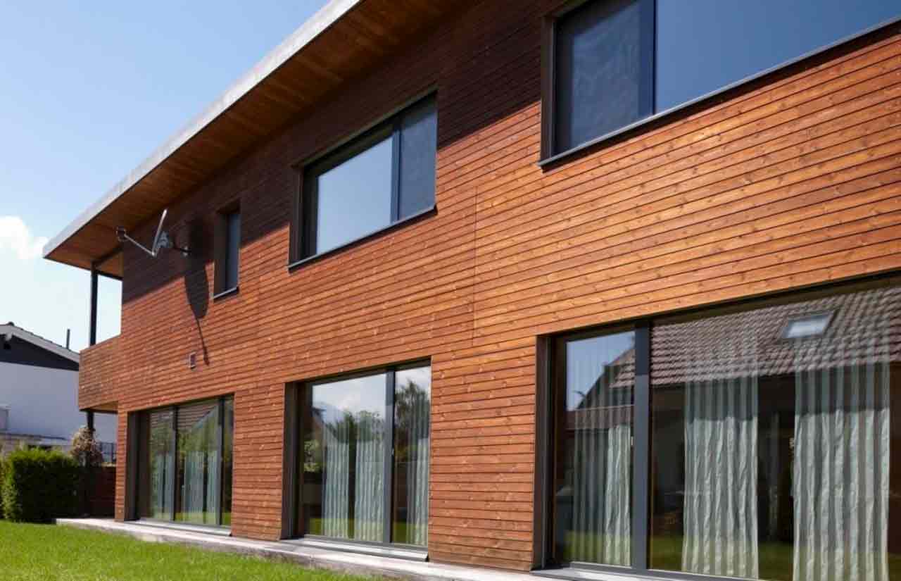 Облицовка из лиственницы: характеристики и преимущества