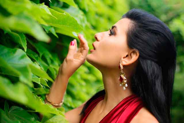 Первые серьги - что нужно знать о прокалывании ушей и выборе сережек